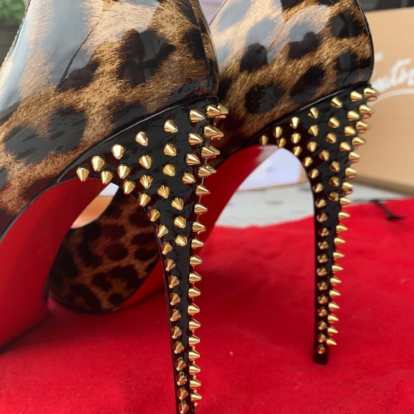 WITH BOX Louboutin Patent Leather Leopard Peep Toe - Picture 3 of 8